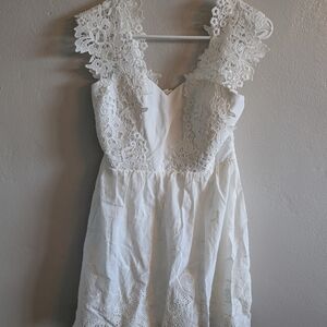 Elegant White Lace Dress